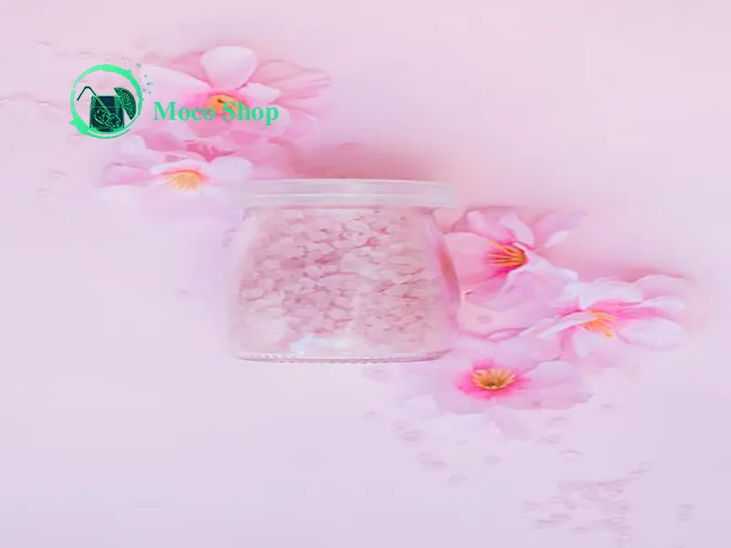 خواص عرق گلاب برای تقویت مو